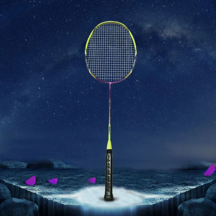 Quomodo Carbon Badminton Racket Improve Potentiam, Imperium, et Durabilitatem pro Competitive et Recreational Histriones